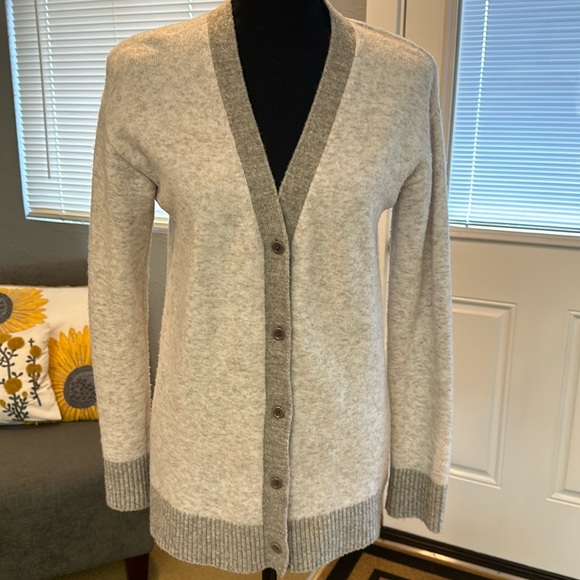 LIKE NEW! Athleta Westlake Cardigan Wool Blend Hand Wash - Picture 1 of 8
